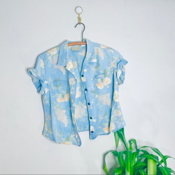VTG 90’s Floral Chambray Crop Button Up Popover - Picture 6 of 7